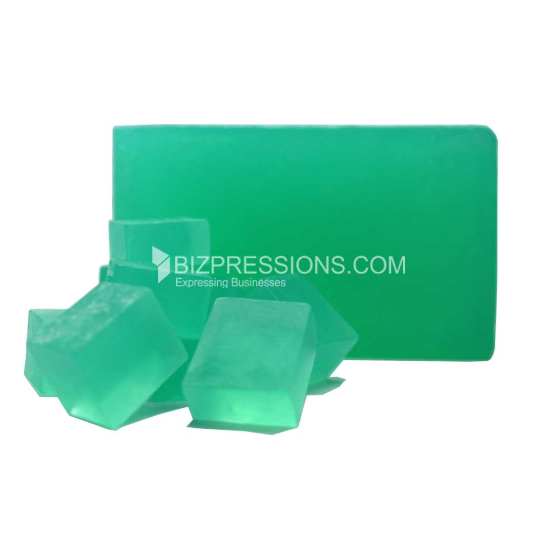 BIZPRESSIONS Transparent/Clear Melt and Pour Glycerine Soap Base (48 OZ / 3  lb)